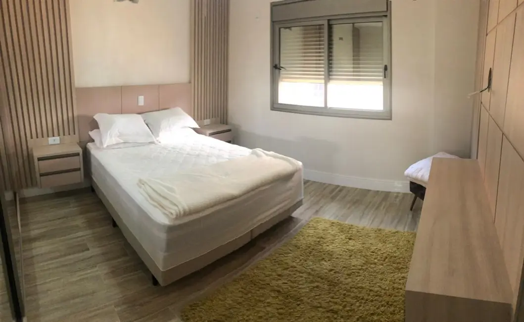 Apartamento com 3 quartos à venda, 233m2 em Centro, Bombinhas - SC - imagem 6 Foto 6 de Apartamento com 3 quartos à venda, 233m2 em Centro, Bombinhas - SC