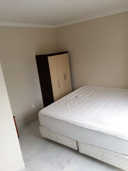 Casa com 3 quartos à venda, 95m2 em Bombinhas - SC - imagem 8 Foto 8 de Casa com 3 quartos à venda, 95m2 em Bombinhas - SC
