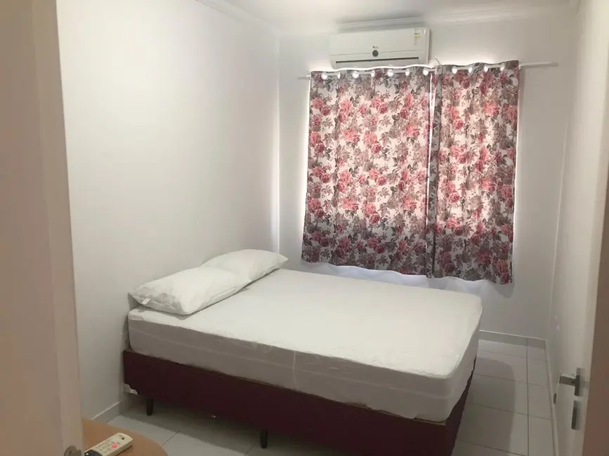 Foto 6 de Apartamento com 2 quartos à venda, 90m2 em Centro, Bombinhas - SC