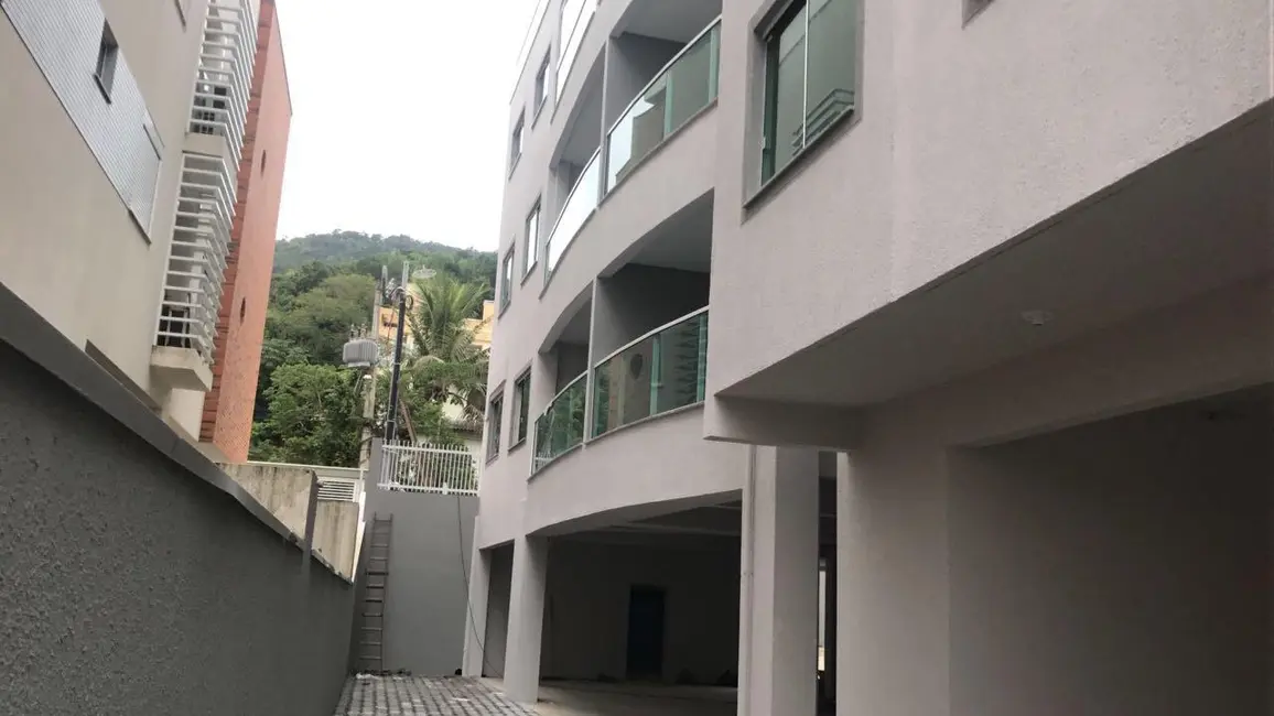 Foto 2 de Apartamento com 2 quartos à venda, 90m2 em Centro, Bombinhas - SC