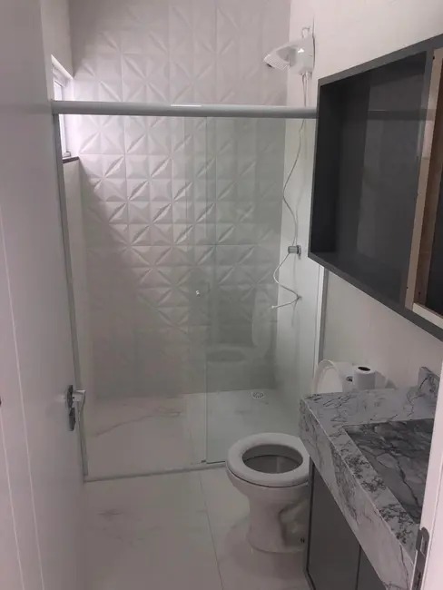 Casa com 2 quartos à venda, 147m2 em Bombinhas - SC - imagem 8 Foto 8 de Casa com 2 quartos à venda, 147m2 em Bombinhas - SC