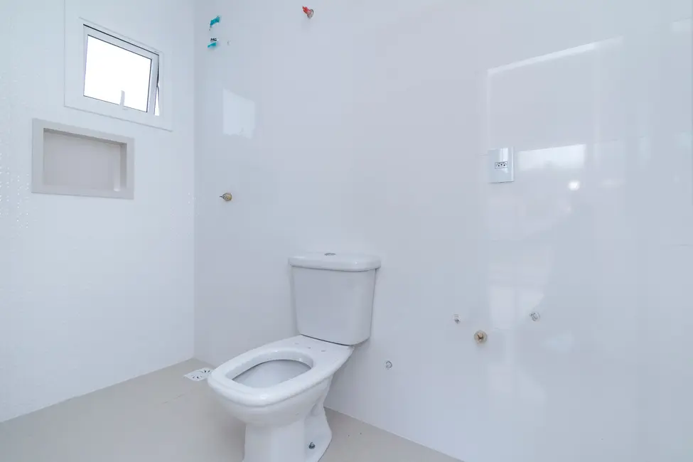 Foto 9 de Sala Comercial com 3 quartos à venda, 213m2 em Bombinhas - SC