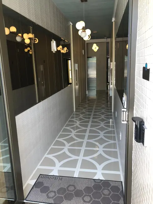 Foto 2 de Apartamento com 2 quartos à venda, 90m2 em Bombinhas - SC