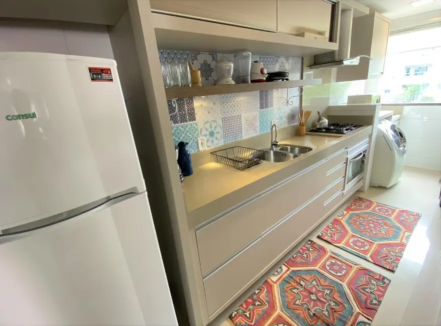 Foto 3 de Apartamento com 1 quarto à venda, 72m2 em Bombinhas - SC