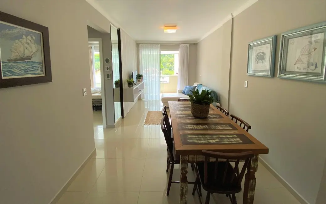 Foto 4 de Apartamento com 1 quarto à venda, 72m2 em Bombinhas - SC