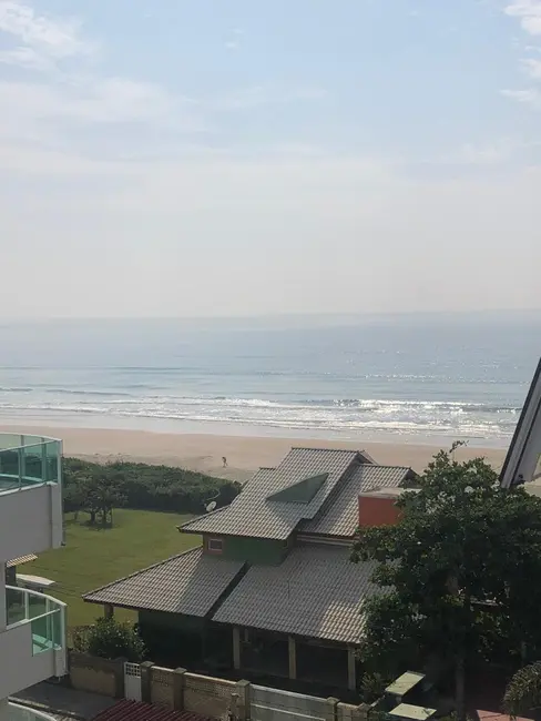 Foto 8 de Apartamento com 3 quartos à venda, 193m2 em Bombinhas - SC