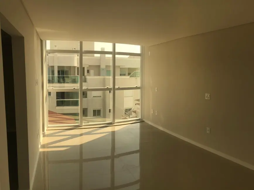 Foto 1 de Apartamento com 3 quartos à venda, 193m2 em Bombinhas - SC