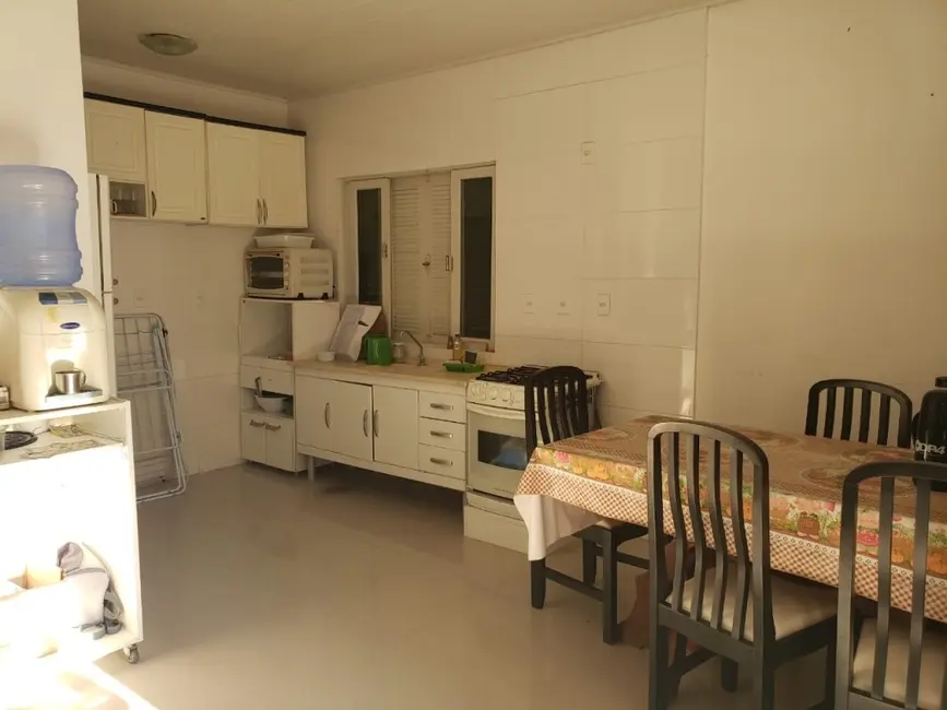 Foto 8 de Sala Comercial com 2 quartos à venda, 130m2 em Bombinhas - SC