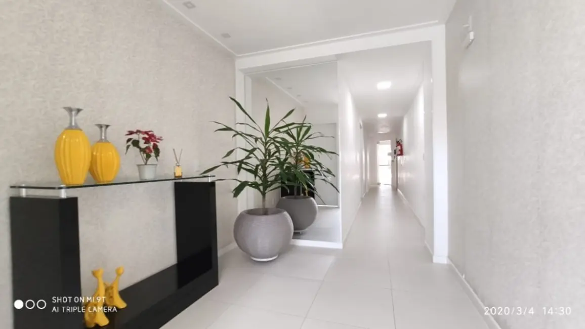 Foto 5 de Apartamento com 1 quarto à venda, 75m2 em Bombinhas - SC