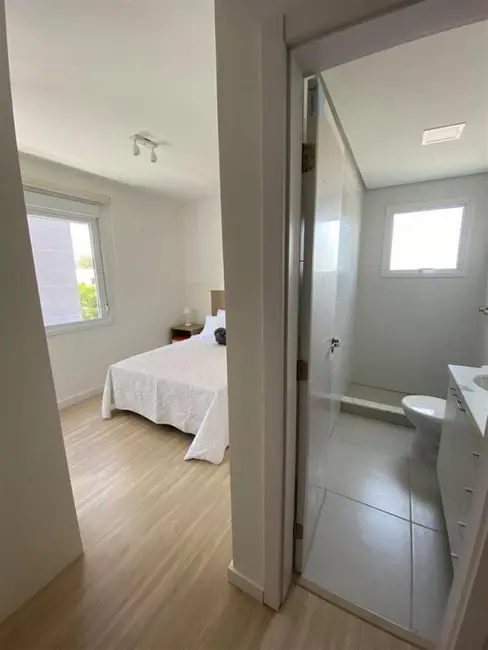 Foto 4 de Apartamento com 2 quartos à venda, 66m2 em Bom Jesus, Porto Alegre - RS