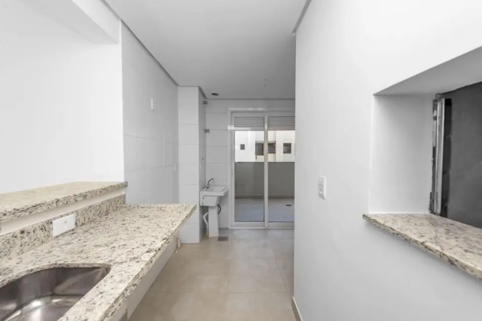 Foto 4 de Apartamento com 2 quartos à venda, 66m2 em São João, Porto Alegre - RS