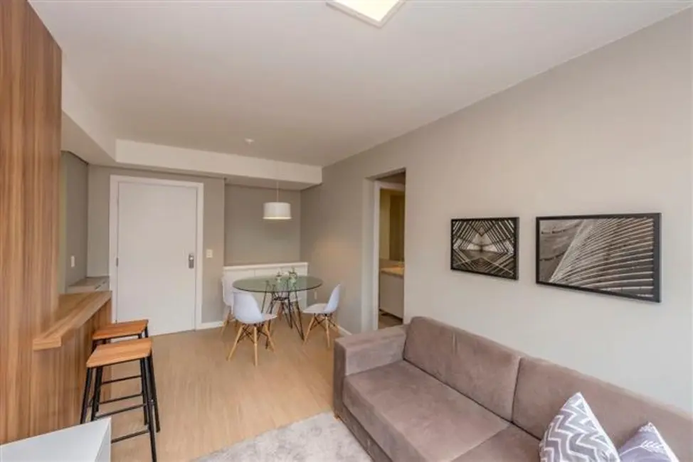 Apartamento com 3 quartos à venda, 65m2 em Petrópolis, Porto Alegre - RS - imagem 6 Foto 6 de Apartamento com 3 quartos à venda, 65m2 em Petrópolis, Porto Alegre - RS