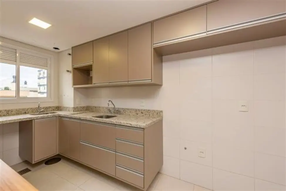 Foto 9 de Apartamento com 3 quartos à venda, 65m2 em Petrópolis, Porto Alegre - RS