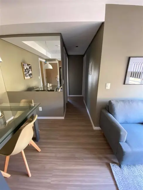 Apartamento com 2 quartos à venda, 59m2 em Higienópolis, Porto Alegre - RS - imagem 4 Foto 4 de Apartamento com 2 quartos à venda, 59m2 em Higienópolis, Porto Alegre - RS