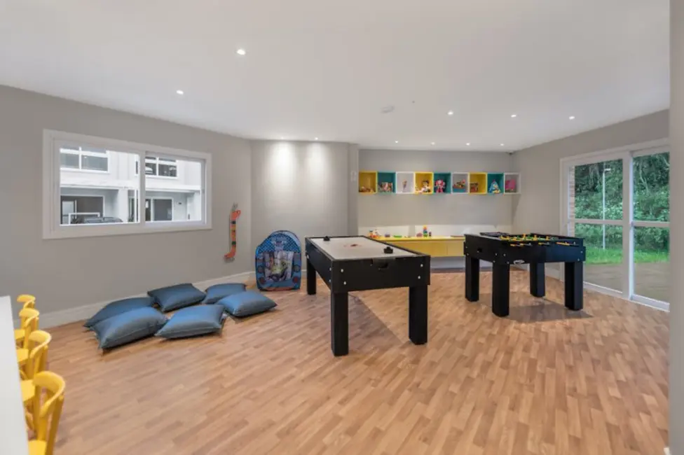 Casa de Condomínio com 3 quartos à venda, 156m2 em Vila Nova, Porto Alegre - RS - imagem 3 Foto 3 de Casa de Condomínio com 3 quartos à venda, 156m2 em Vila Nova, Porto Alegre - RS