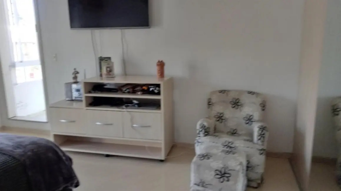 Casa com 5 quartos à venda, 300m2 em Vila Jardim, Porto Alegre - RS - imagem 4 Foto 4 de Casa com 5 quartos à venda, 300m2 em Vila Jardim, Porto Alegre - RS