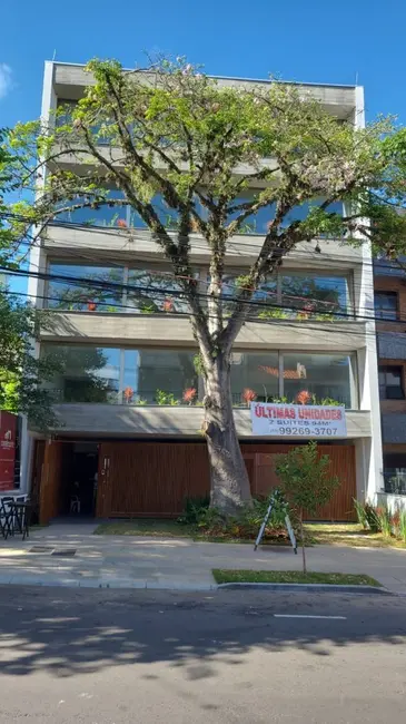 Foto 2 de Apartamento com 2 quartos à venda, 94m2 em Auxiliadora, Porto Alegre - RS