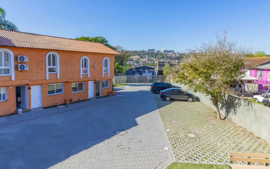 Foto 1 de Casa de Condomínio com 1 quarto à venda, 47m2 em Santa Tereza, Porto Alegre - RS