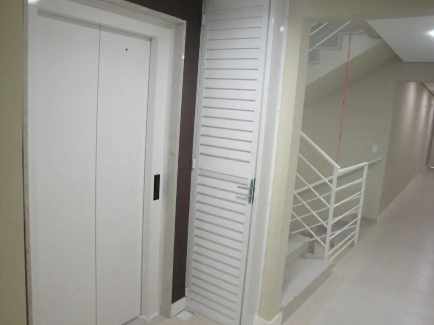Foto 2 de Apartamento com 1 quarto à venda, 42m2 em Menino Deus, Porto Alegre - RS