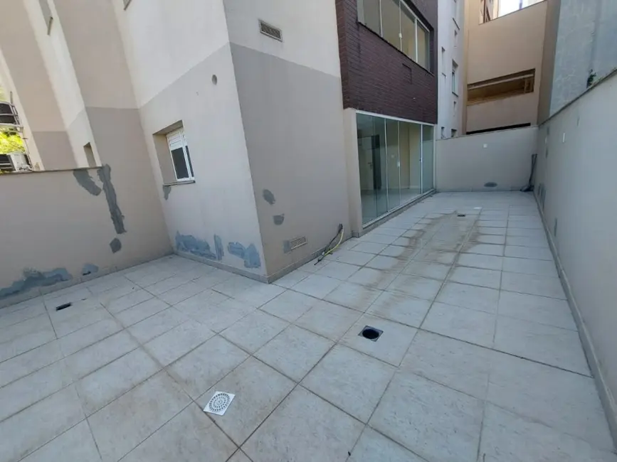Apartamento com 1 quarto à venda, 89m2 em Menino Deus, Porto Alegre - RS - imagem 7 Foto 7 de Apartamento com 1 quarto à venda, 89m2 em Menino Deus, Porto Alegre - RS