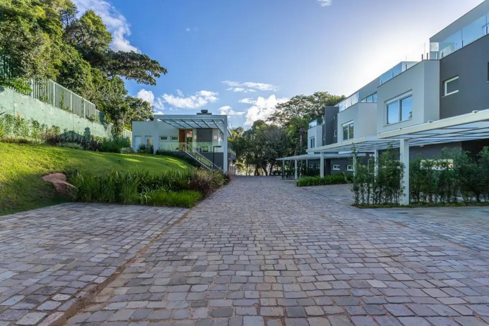Foto 5 de Casa de Condomínio com 3 quartos à venda, 272m2 em Pedra Redonda, Porto Alegre - RS