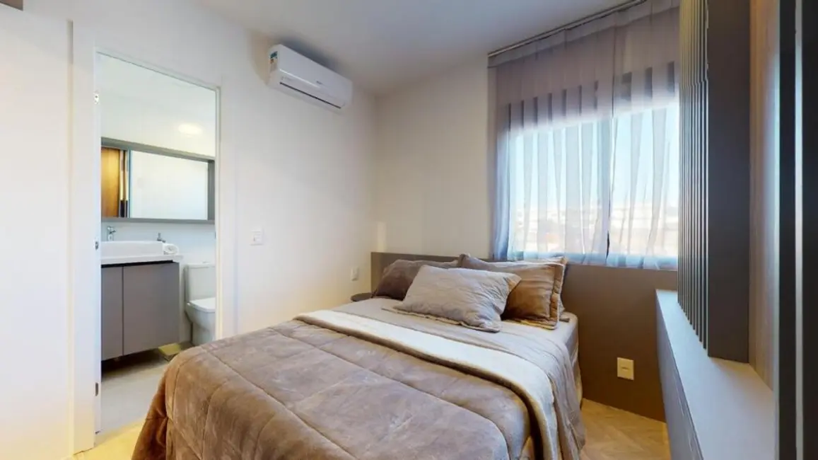 Apartamento com 1 quarto à venda, 41m2 em Azenha, Porto Alegre - RS - imagem 2 Foto 2 de Apartamento com 1 quarto à venda, 41m2 em Azenha, Porto Alegre - RS