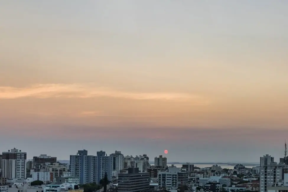 Foto 1 de Apartamento com 2 quartos à venda, 62m2 em Azenha, Porto Alegre - RS