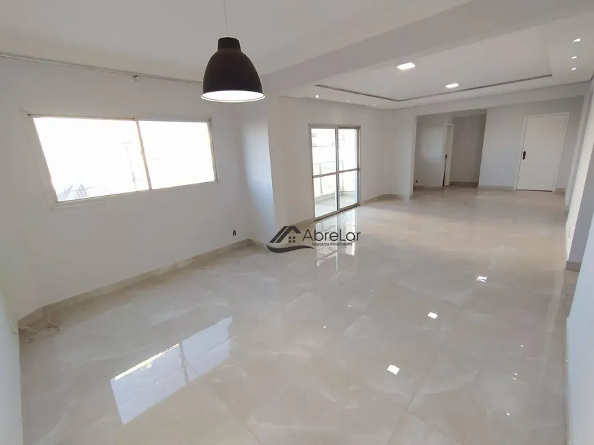 Apartamento com 3 quartos à venda, 256m2 em Santa Eliza, Votuporanga - SP - imagem 3 Foto 3 de Apartamento com 3 quartos à venda, 256m2 em Santa Eliza, Votuporanga - SP