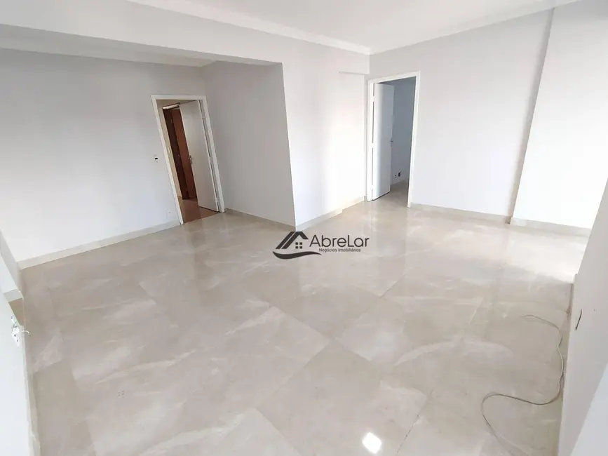 Apartamento com 3 quartos à venda, 256m2 em Santa Eliza, Votuporanga - SP - imagem 4 Foto 4 de Apartamento com 3 quartos à venda, 256m2 em Santa Eliza, Votuporanga - SP