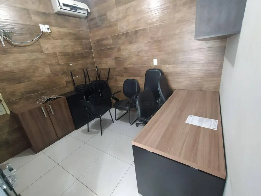 Foto 4 de Sala Comercial para alugar, 300m2 em Jardim Alvorada, Votuporanga - SP