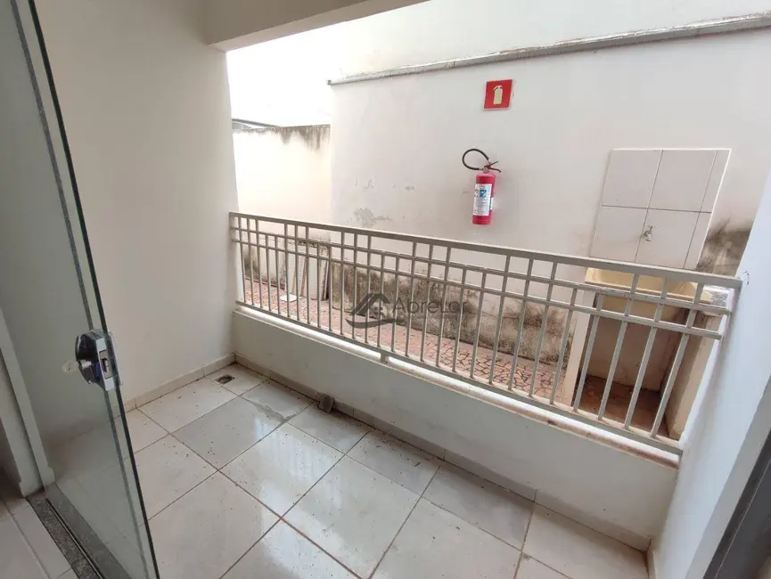 Apartamento com 2 quartos à venda, 70m2 em Vila Residencial Morini, Votuporanga - SP - imagem 5 Foto 5 de Apartamento com 2 quartos à venda, 70m2 em Vila Residencial Morini, Votuporanga - SP