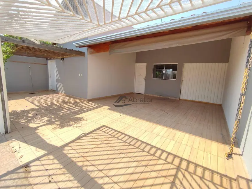Foto 2 de Casa com 3 quartos à venda, 345m2 em Jardim dos Pinheiros, Votuporanga - SP