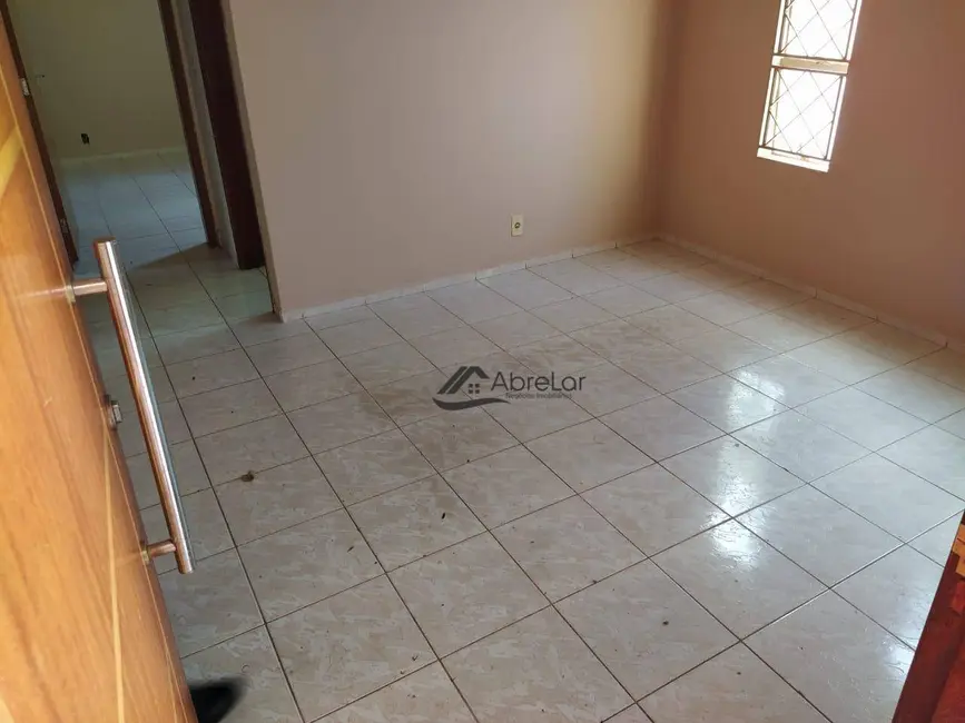 Foto 5 de Casa com 3 quartos à venda, 90m2 em Chácara das Paineiras, Votuporanga - SP