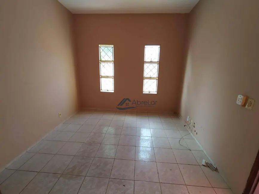 Foto 6 de Casa com 3 quartos à venda, 90m2 em Chácara das Paineiras, Votuporanga - SP