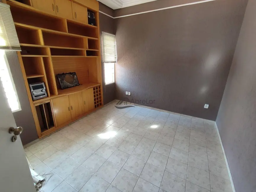 Foto 4 de Casa com 3 quartos à venda, 439m2 em Vale do Sol, Votuporanga - SP