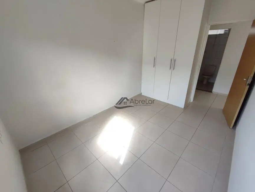 Apartamento com 2 quartos à venda, 80m2 em Vila Residencial Morini, Votuporanga - SP - imagem 8 Foto 8 de Apartamento com 2 quartos à venda, 80m2 em Vila Residencial Morini, Votuporanga - SP