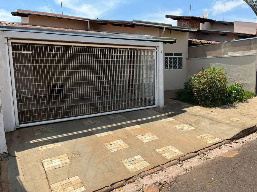 Foto 1 de Casa com 3 quartos à venda, 300m2 em Pozzobon, Votuporanga - SP