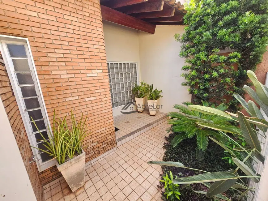 Foto 3 de Casa com 5 quartos à venda, 569m2 em Patrimônio Novo, Votuporanga - SP