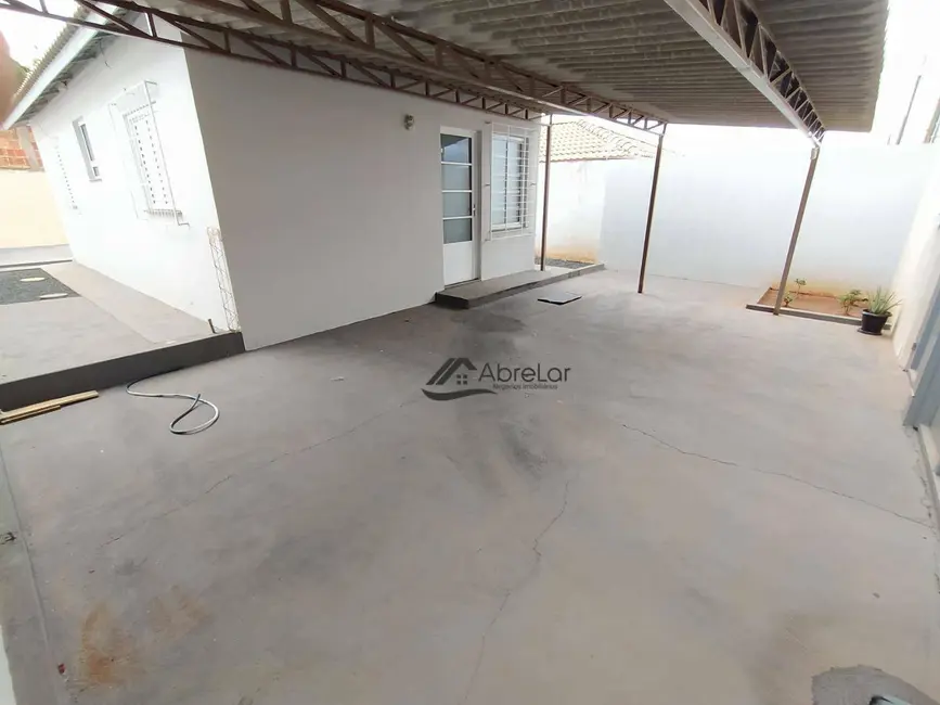 Foto 3 de Casa com 2 quartos à venda, 196m2 em Pólo Comercial e Industrial de Votuporanga, Votuporanga - SP