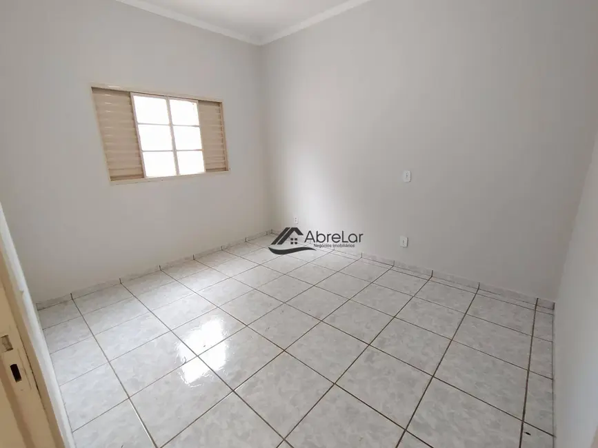 Foto 8 de Casa com 2 quartos à venda, 240m2 em Parque Residencial do Lago, Votuporanga - SP