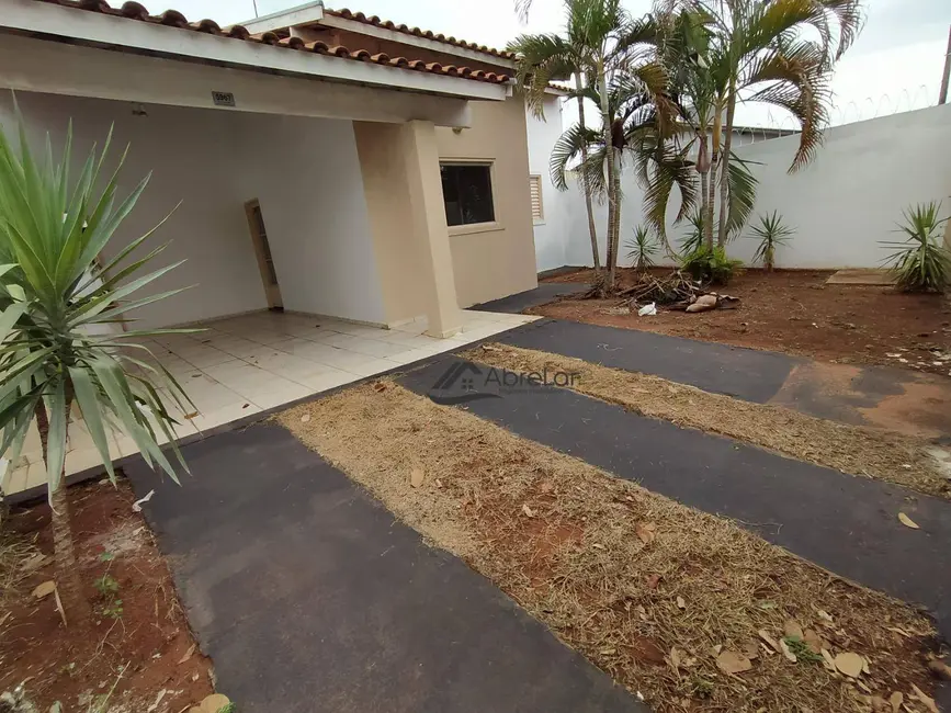 Foto 2 de Casa com 2 quartos à venda, 240m2 em Parque Residencial do Lago, Votuporanga - SP