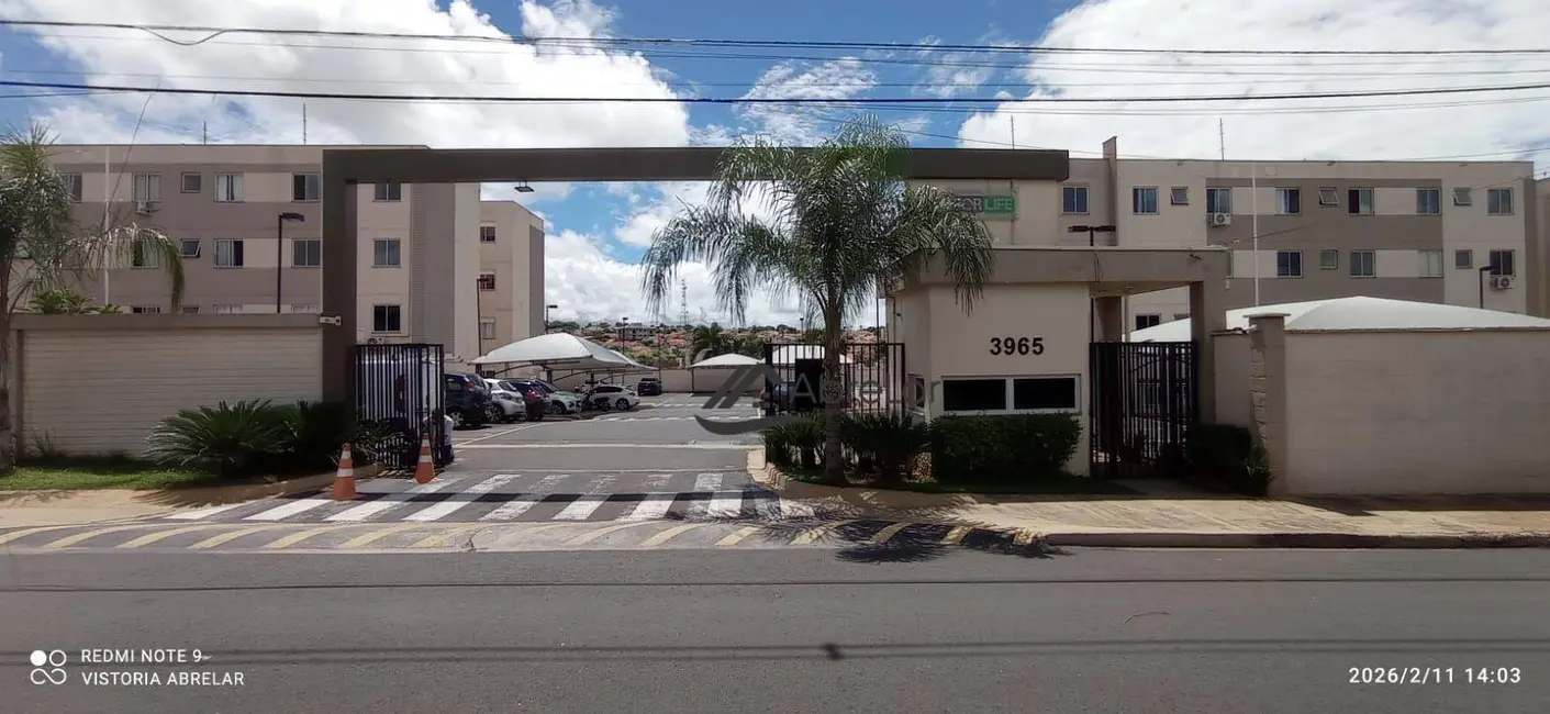 Foto 1 de Apartamento com 2 quartos para alugar em Jardim Botura, Votuporanga - SP