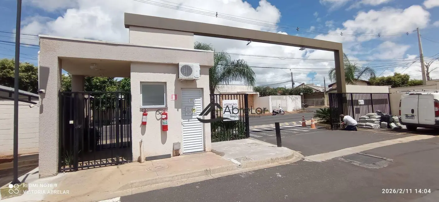 Foto 2 de Apartamento com 2 quartos para alugar em Jardim Botura, Votuporanga - SP