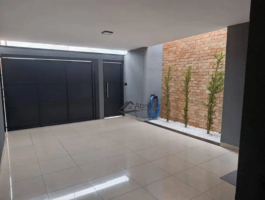 Casa com 3 quartos à venda em Valentim Gentil - SP - imagem 2 Foto 2 de Casa com 3 quartos à venda em Valentim Gentil - SP