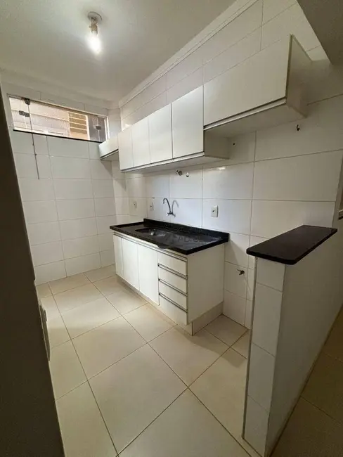 Apartamento com 2 quartos para alugar em Jardim Universitário, Votuporanga - SP - imagem 6 Foto 6 de Apartamento com 2 quartos para alugar em Jardim Universitário, Votuporanga - SP