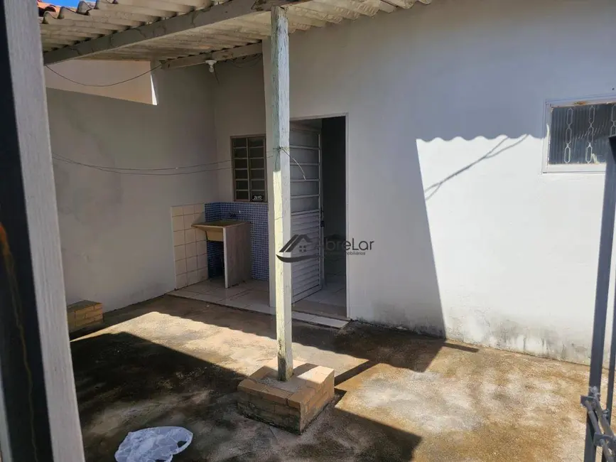 Foto 3 de Kitnet com 1 quarto para alugar em São João, Votuporanga - SP