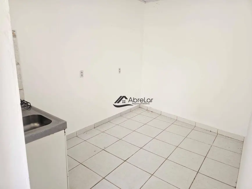 Foto 4 de Kitnet com 1 quarto para alugar em São João, Votuporanga - SP