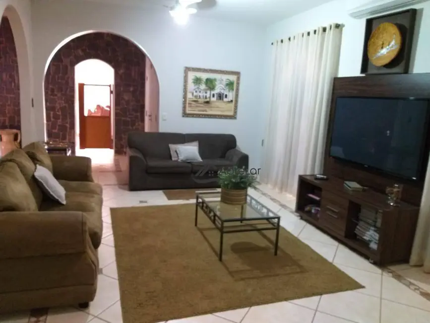 Foto 9 de Casa com 3 quartos à venda, 1400m2 em Pozzobon, Votuporanga - SP