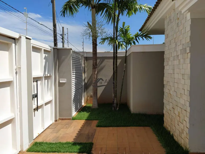 Foto 3 de Casa com 3 quartos à venda, 307m2 em Parque Residencial do Lago, Votuporanga - SP