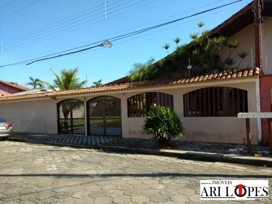 Foto 2 de Casa com 3 quartos à venda, 120m2 em Mongagua - SP